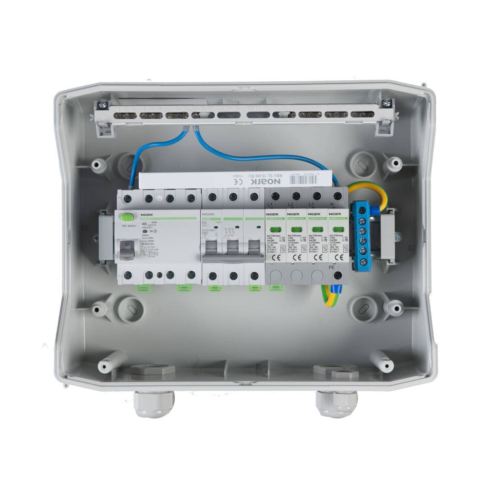 Rozdzielnica prefabrykowana AC RCD 3F 32 A T1+T2 SOL-527